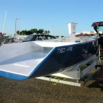Vendredi 2 Juillet 2004 à 19h15 : Arrivée du Premier Neo495 à la mise à l'eau à Port Camargue
